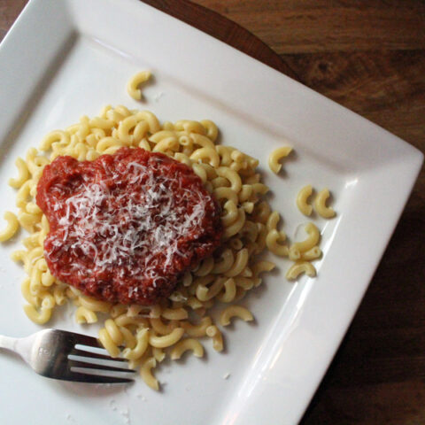 Veggie packed red sauce | from One Mama's Daily Drama --- Easy red sauce recipe for marinara, spaghetti, lasagna, etc.