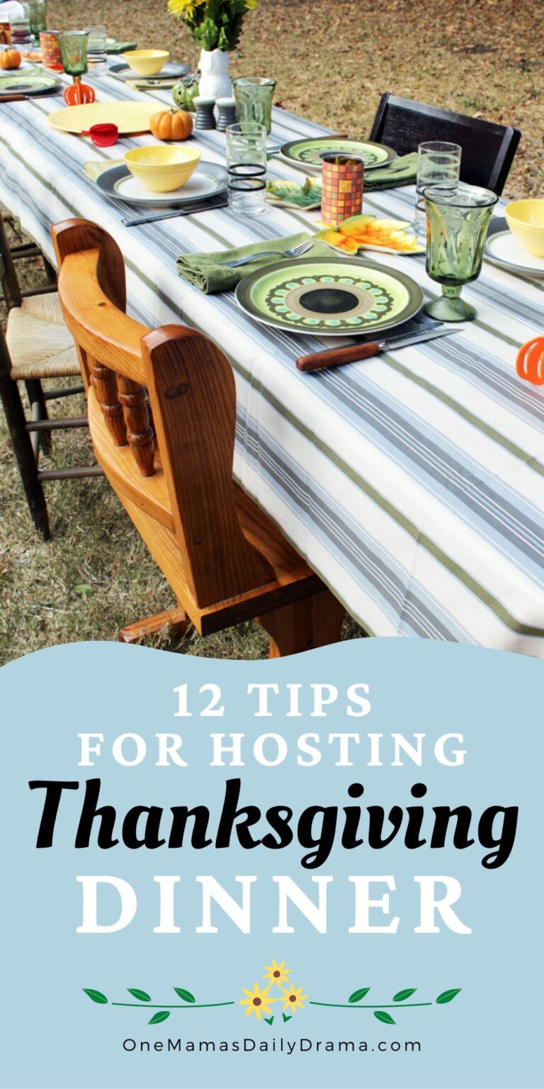 12 Tips for Hosting a Big Thanksgiving Dinner