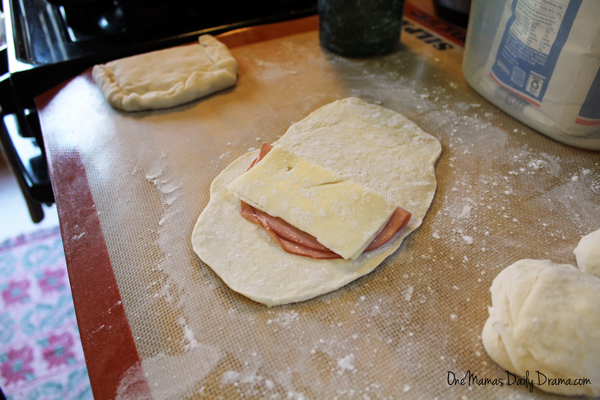 Pretzel pocket sandwich recipe | One Mama's Daily Drama --- Make your own ham and swiss hot pockets with a pretzel crust.