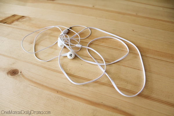 tangled earbuds are no fun