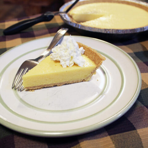 No-bake holiday eggnog pie from One Mama's Daily Drama