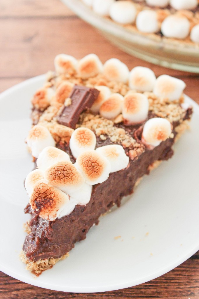 Chocolate S'mores Pie topped with toasted marshmallows from Baking Beauty.