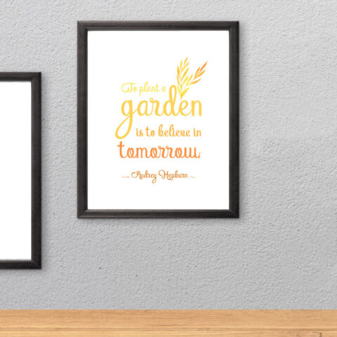 Sprint wall art with seasonal quotes in shades of ombre purple and gold.