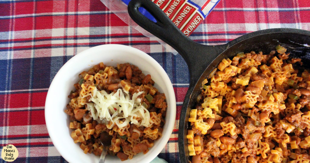 Cheesy Texas Chili Mac recipe with Skinner Texas Shape pasta
