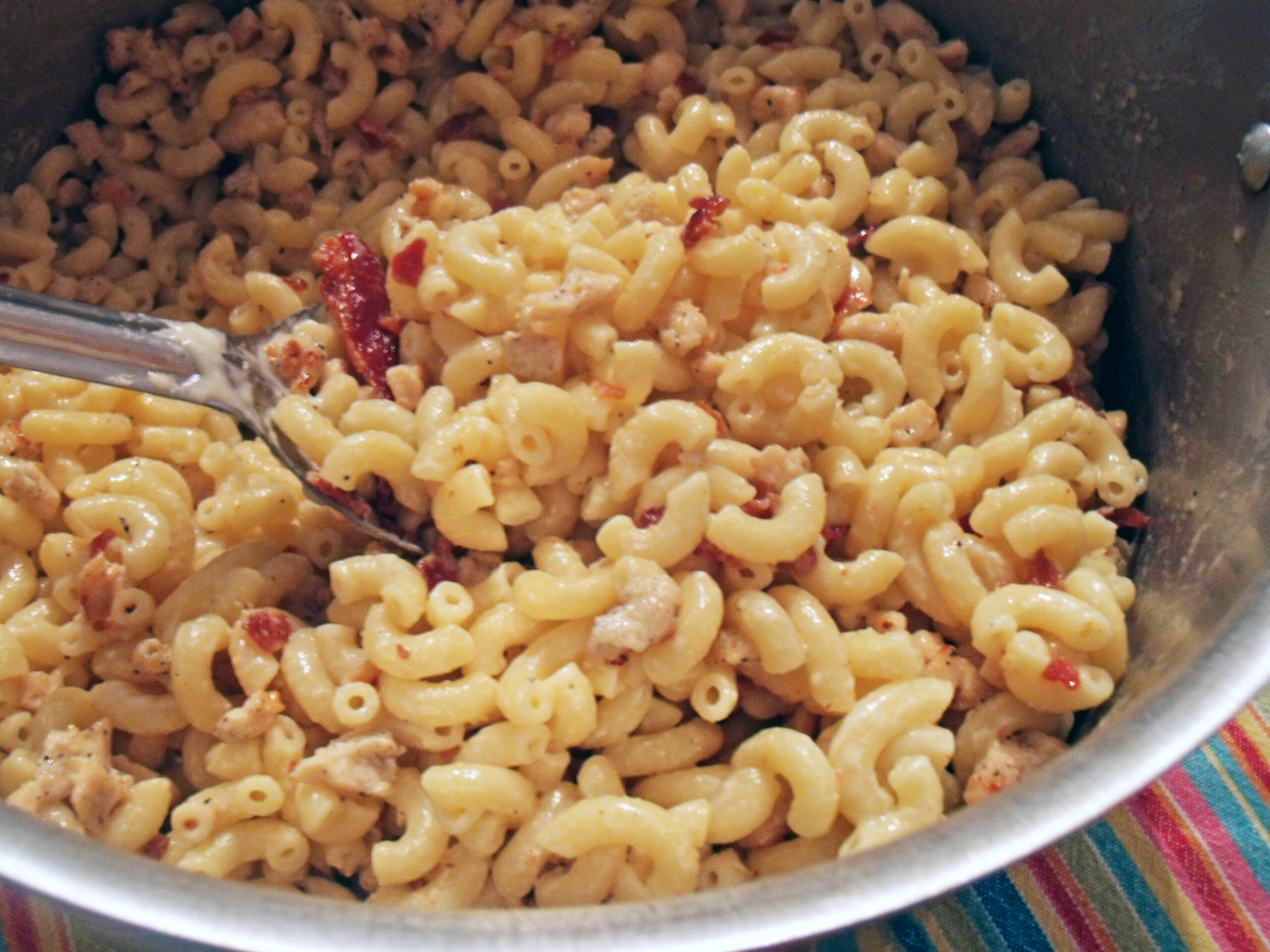 chicken bacon macaroni and cheese