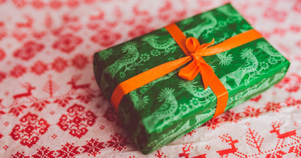 2018 Holiday Gift Guide for Tweens and Teens