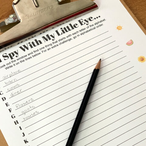Printable I Spy car game with lines to write something that begins with each letter of the alphabet.