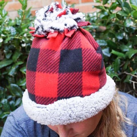 Image for No-sew fleece hat