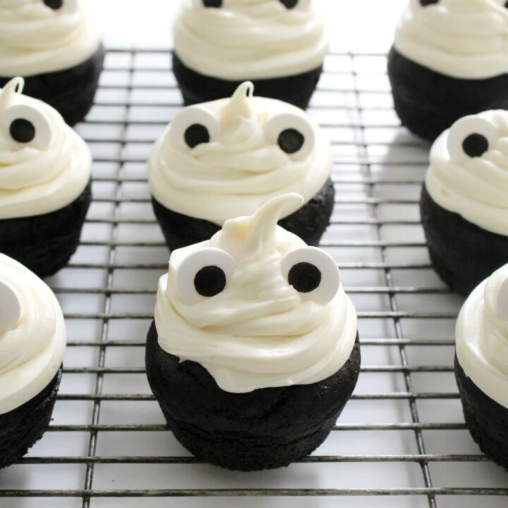 Image for Gluten-Free Ghost Cupcakes