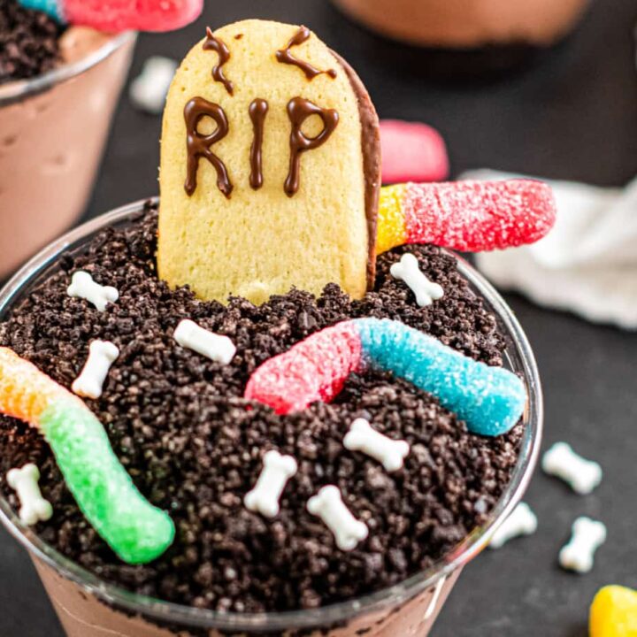 Image for Spooky Graveyard Dirt Cups
