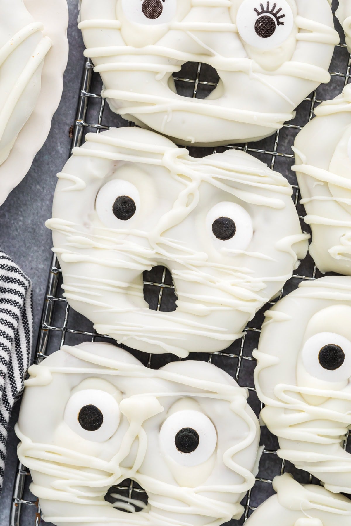 Image for Mummy Pretzels